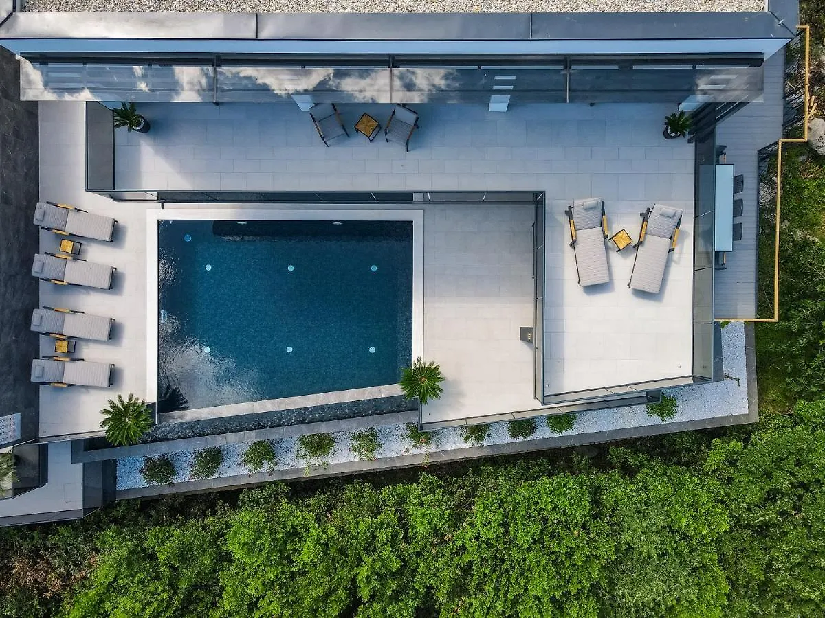 Three Elements Villas - Villa Titanium