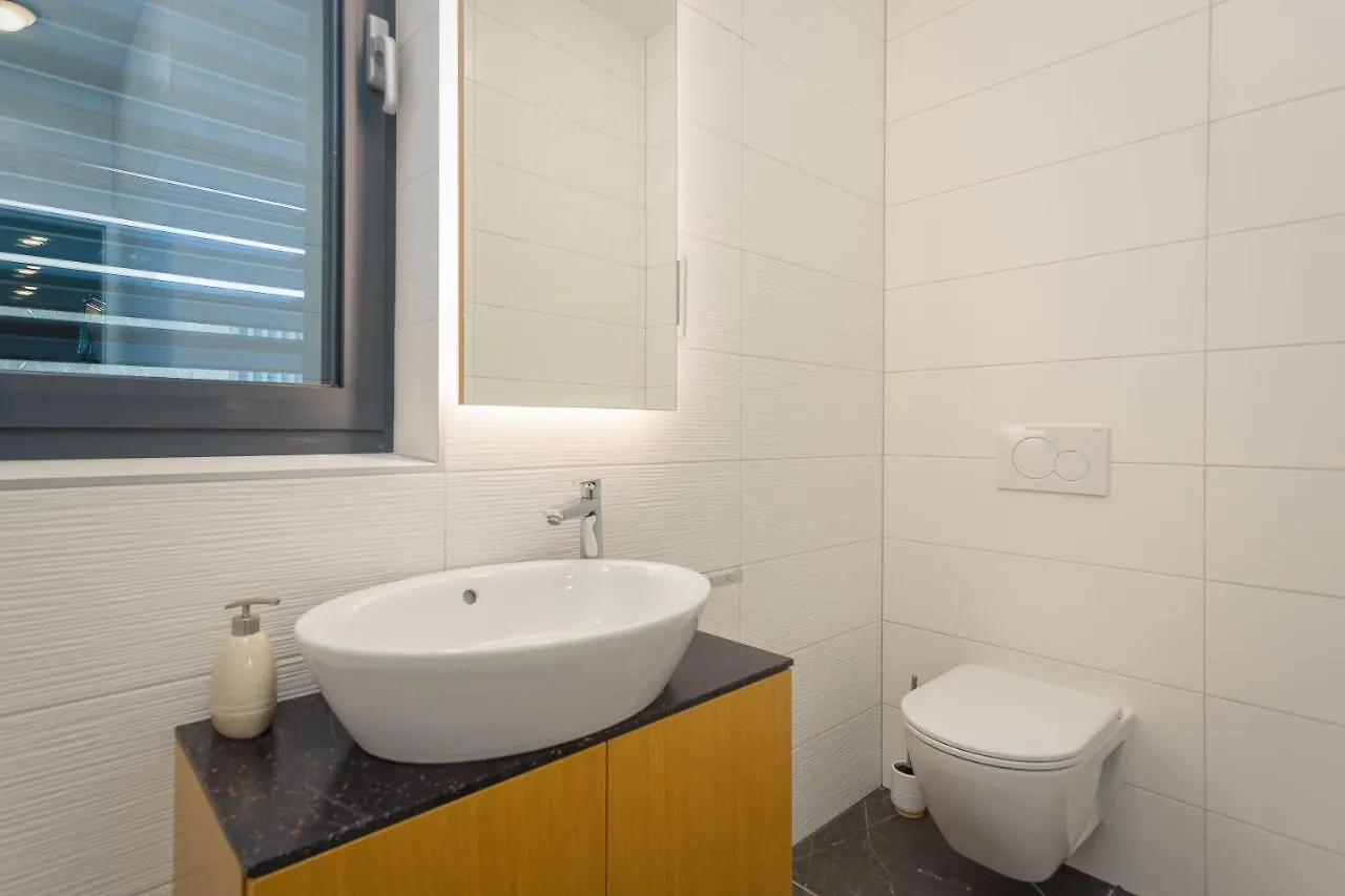 Three Elements Villas - Villa Titanium